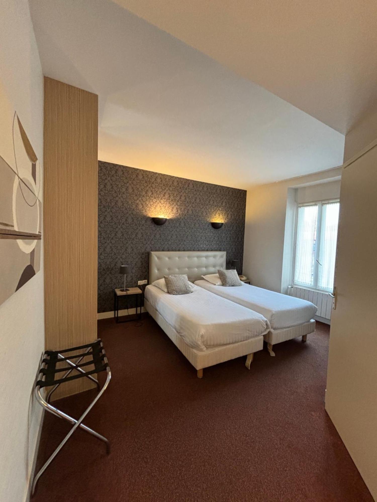 Hotel De Troyes Luaran gambar